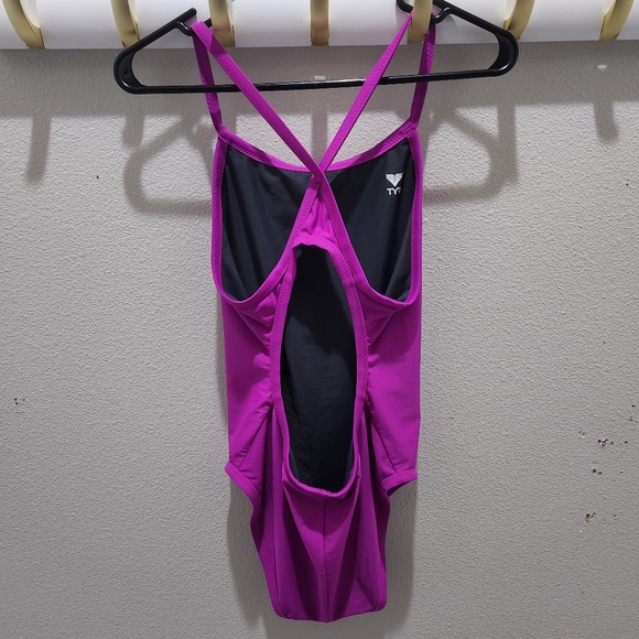 TYR Diamondfit Reversible Solid Purple & Gray One Piece Swimsuit Sz S - Picture 6 of 10
